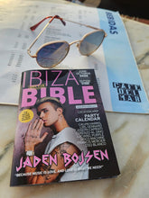 Laden Sie das Bild in den Galerie-Viewer, IBIZA BIBLE Beach Bag
